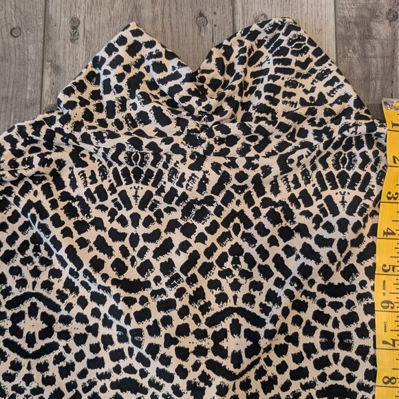 Premise Studio Twist Front Mock Neck Blouse – Tan & Black Animal Print, Sz L - Picture 7 of 10